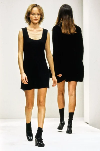 Look 24
